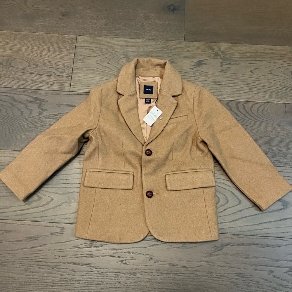 Gap boys camel dressy coat sz 5 NWT retail $134